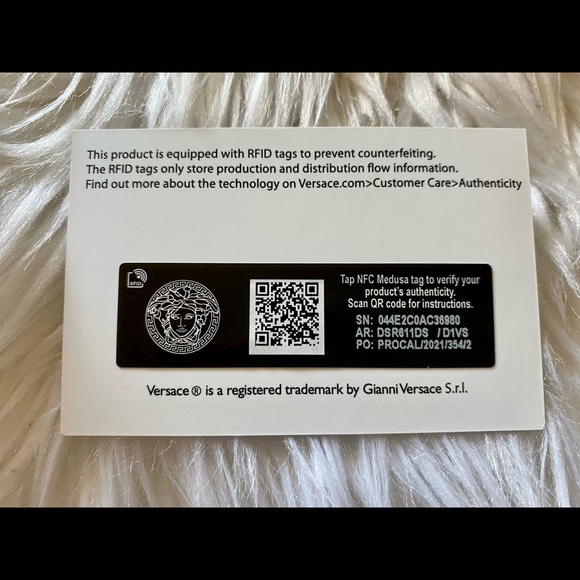 Versace Leather Logo Sneakers with Authentication Card - Picture 7 of 9